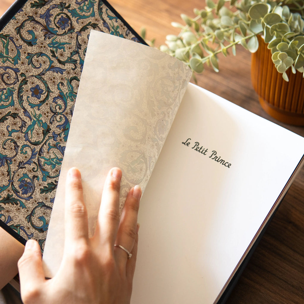 LE PETIT PRINCE - Relié à la main (cuir véritable) Bleu Marine - Enide Books