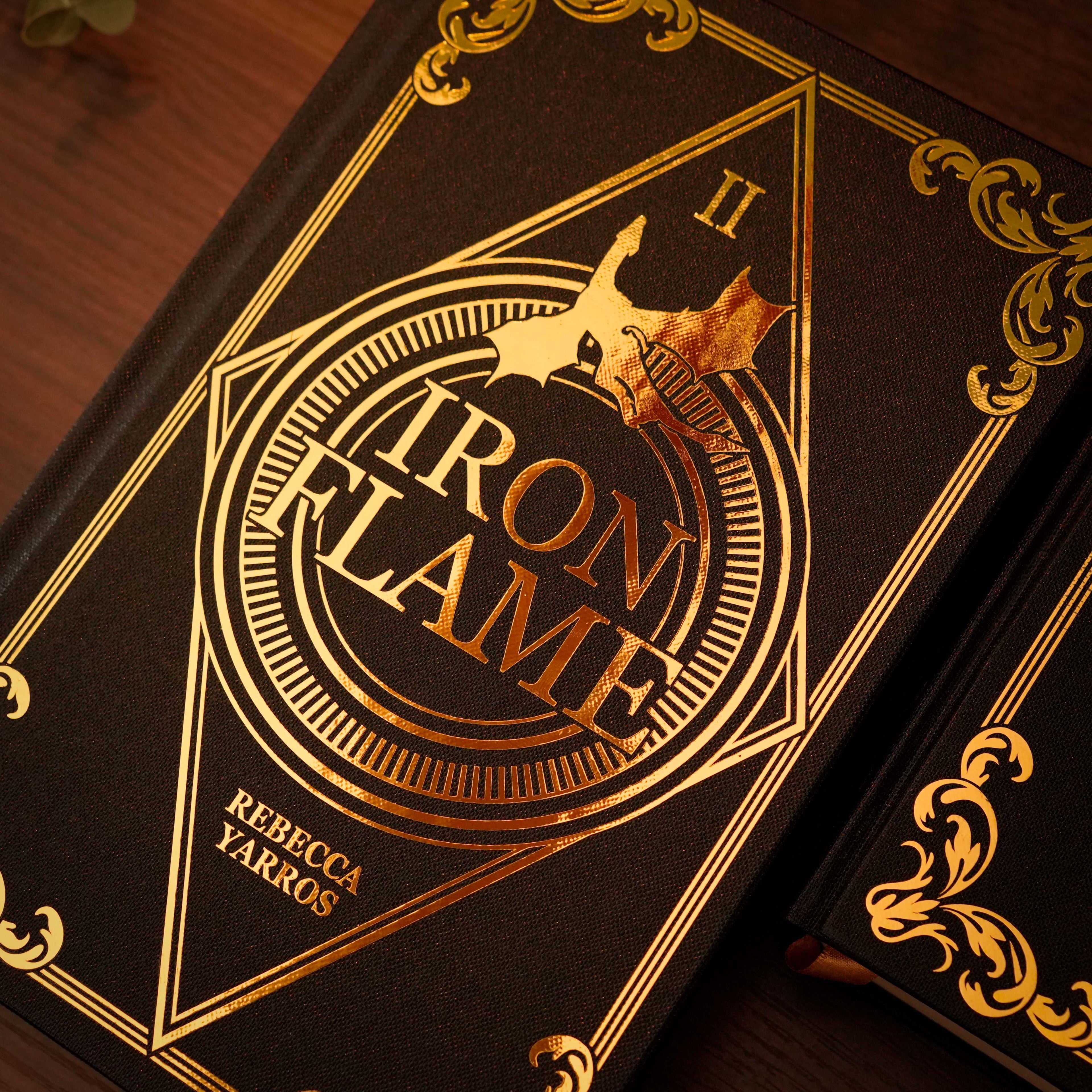 FOURTH WING (1 à 3) - Relié à la main · Toile de Reliure