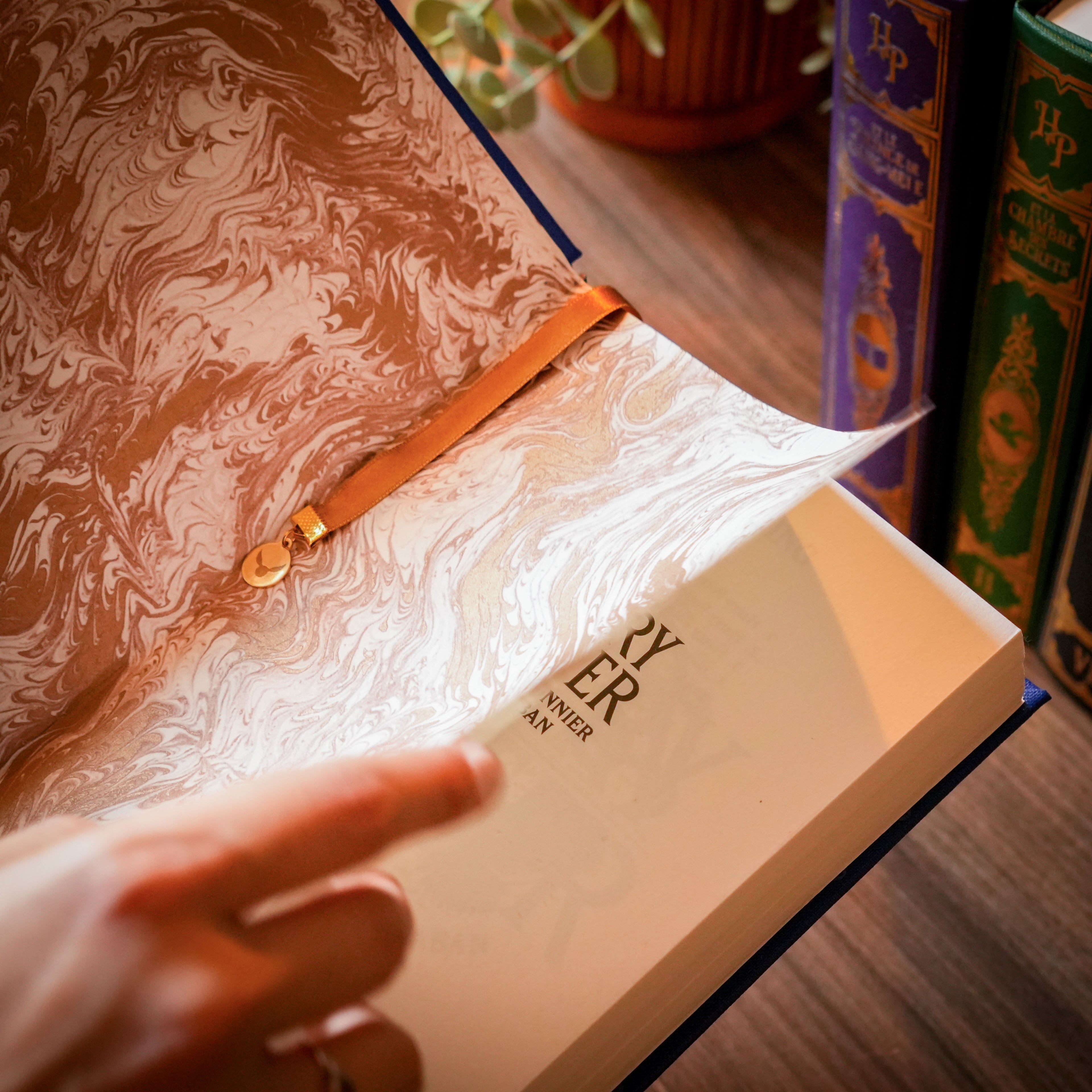 HARRY POTTER - Volumes 1 à 7- Reliés à la main (toile de reliure)