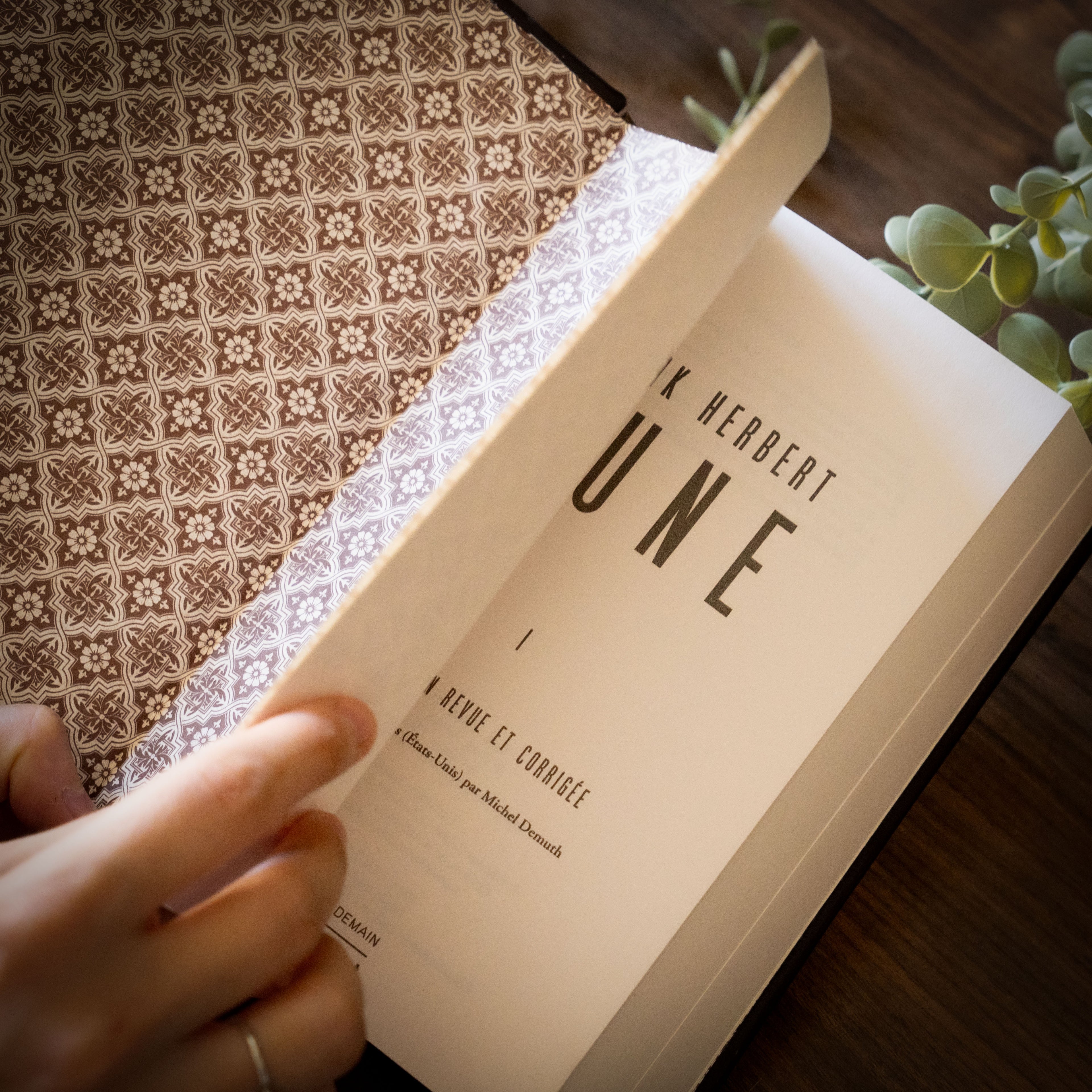 DUNE Livre 1 -Relié à la main (cuir véritable) Marron