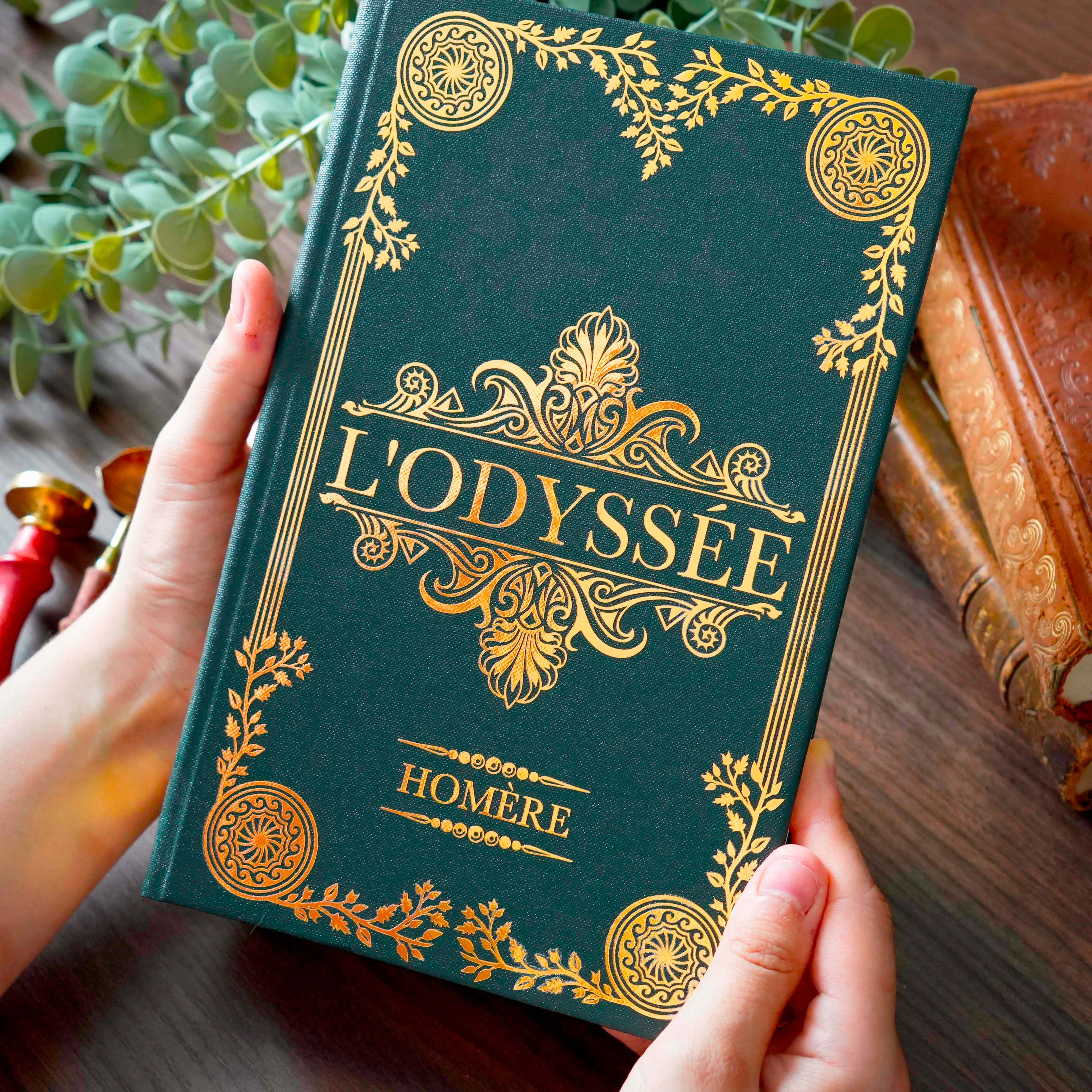 L'ILIADE et L'ODYSSEE - Relié à la main · Toile de Reliure