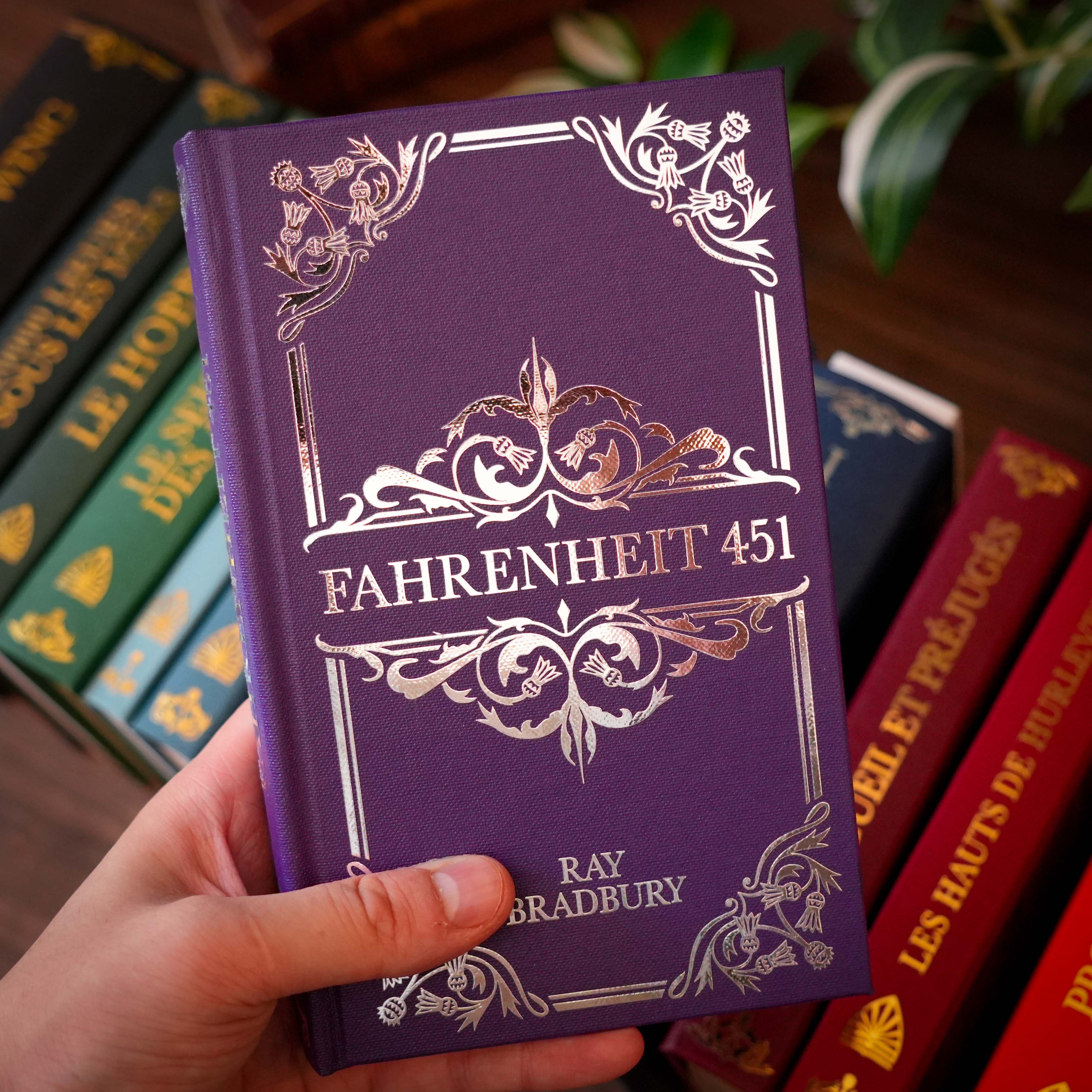 LIVRE DE POCHE PERSONNALISÉ - Relié à la main