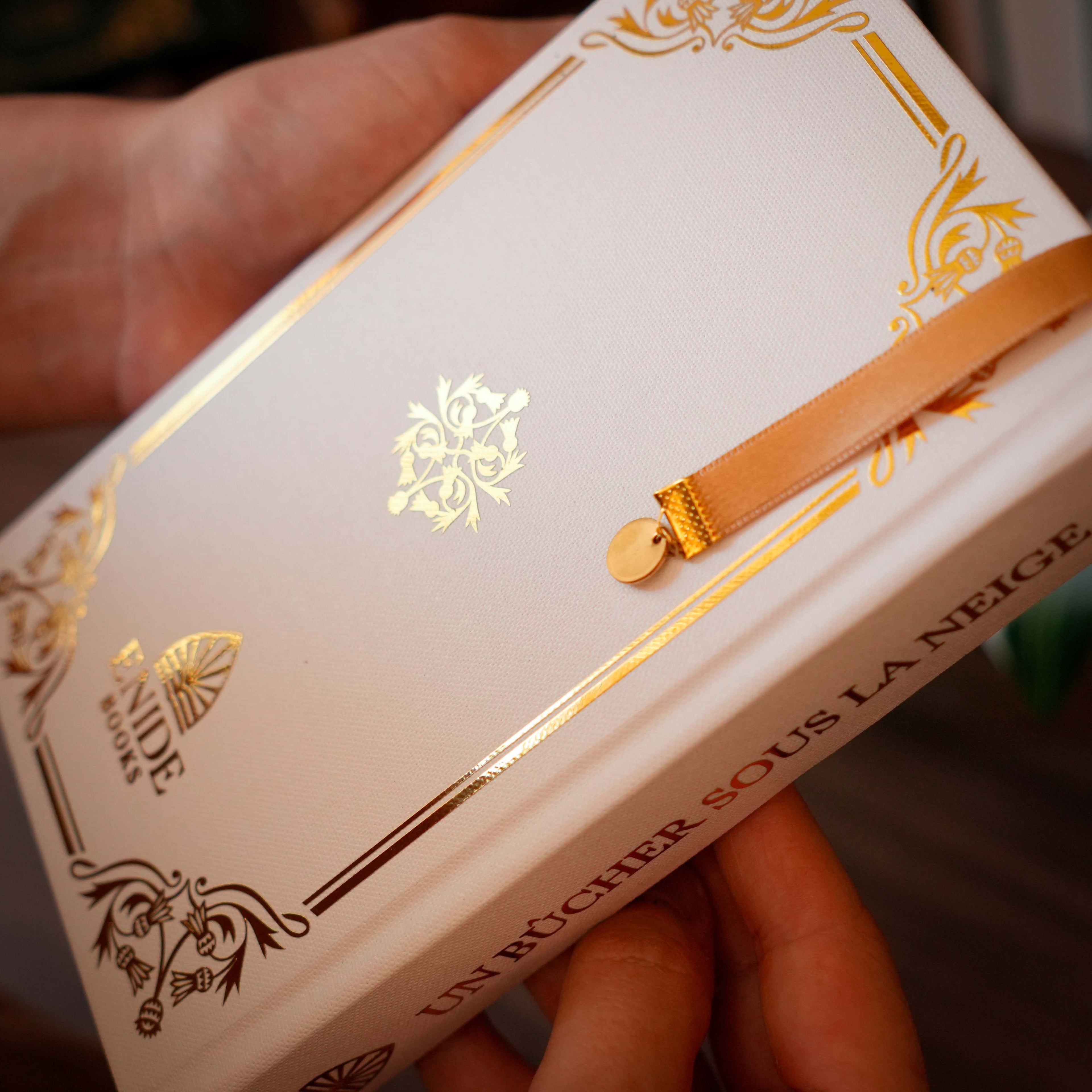 LIVRE DE POCHE PERSONNALISÉ - Relié à la main